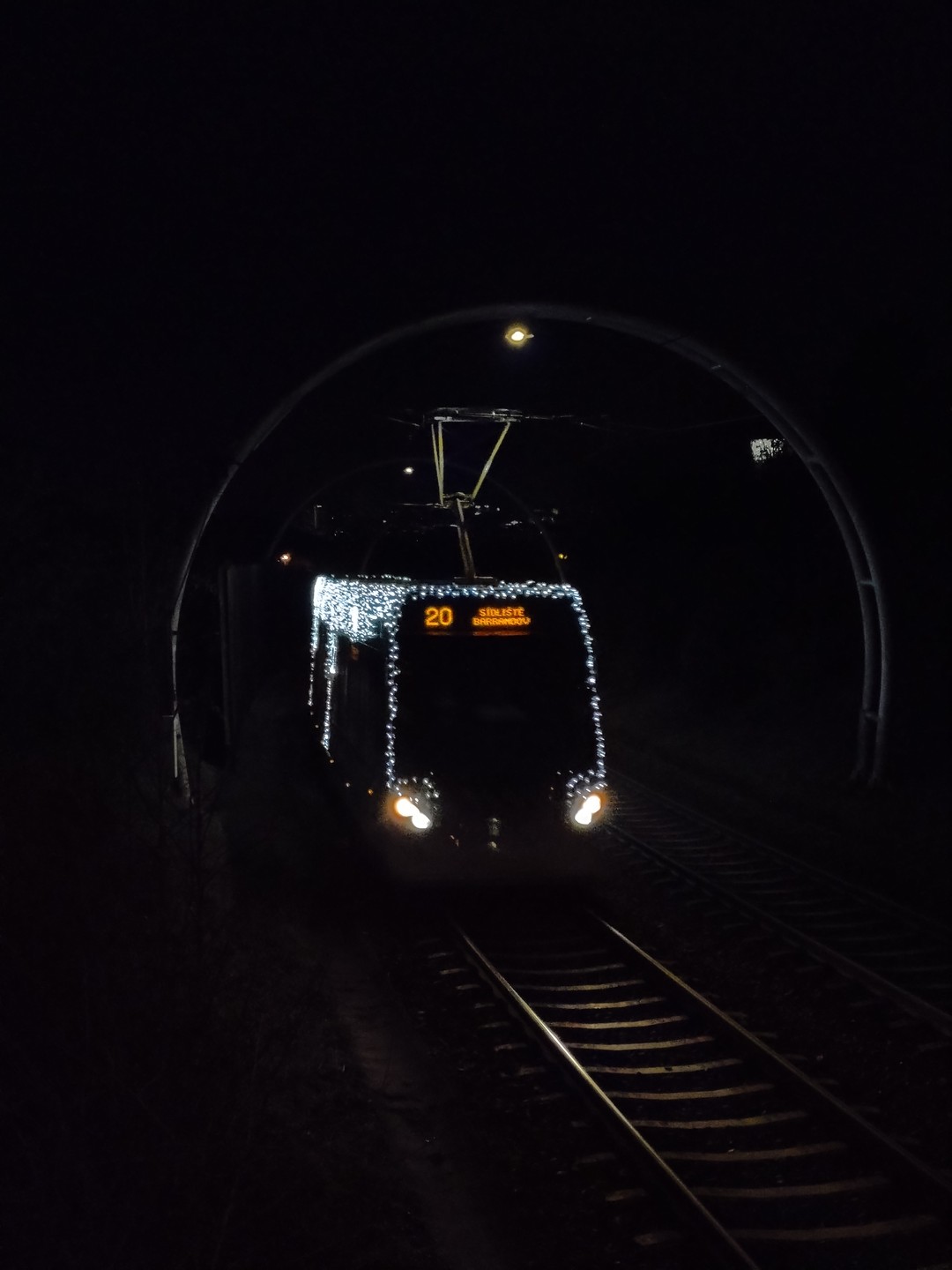 Škoda 15T na Barrandově