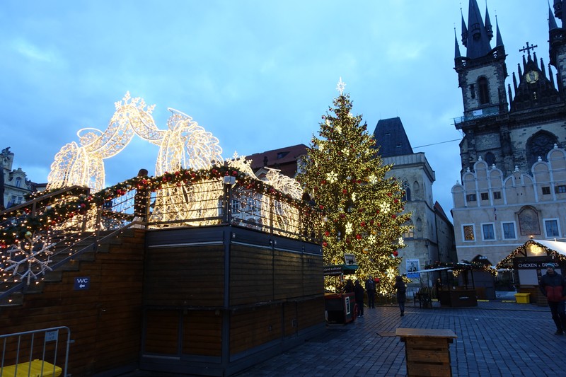 Staroměstské náměstí