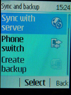 Vyberte Settings - Sync and backup