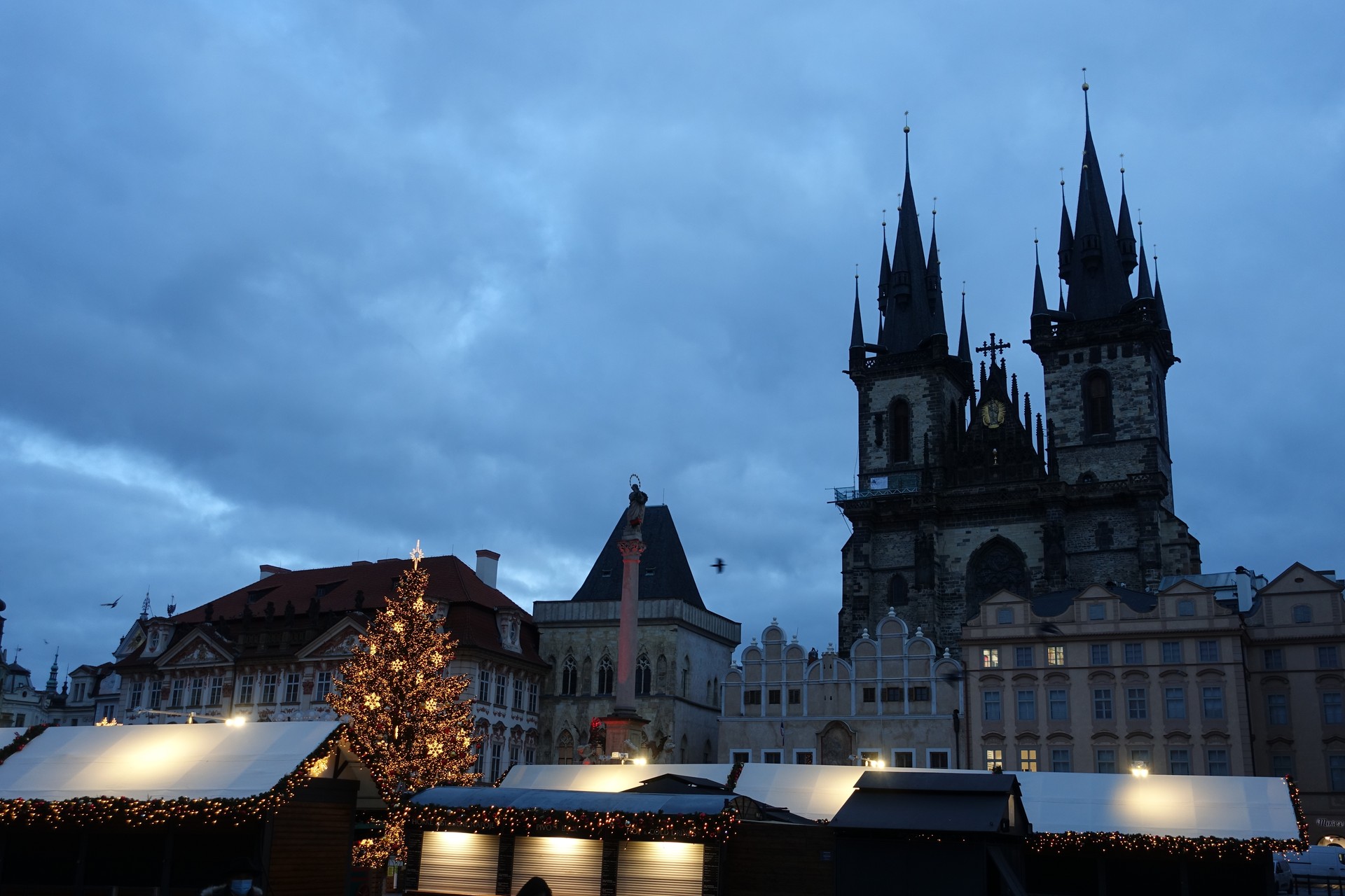 Staroměstské náměstí