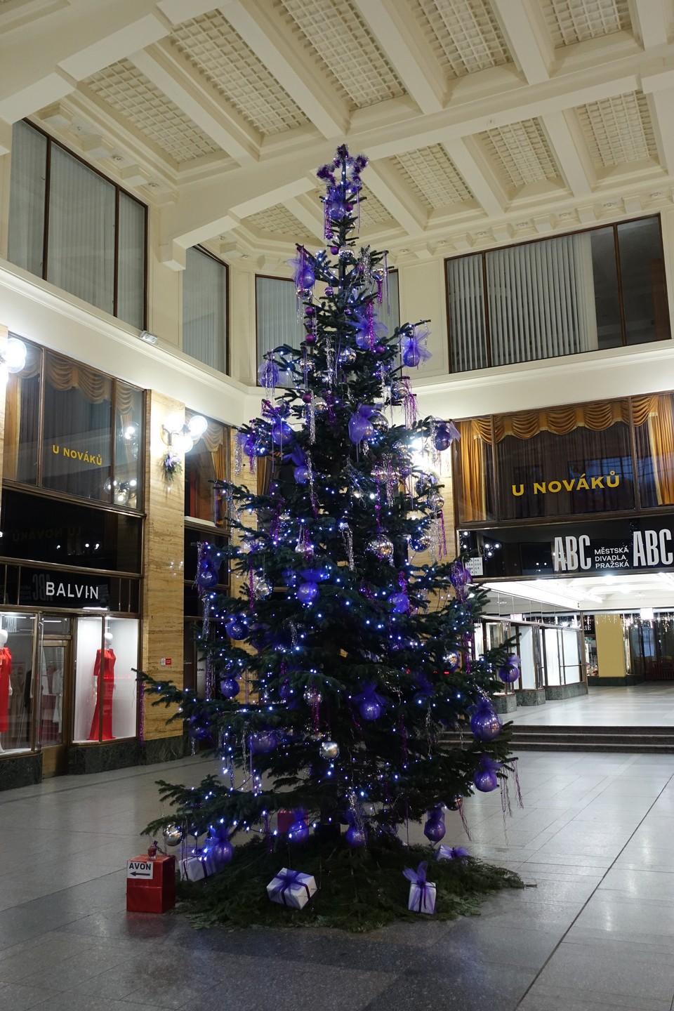 Lucerna / pasáž U Nováků