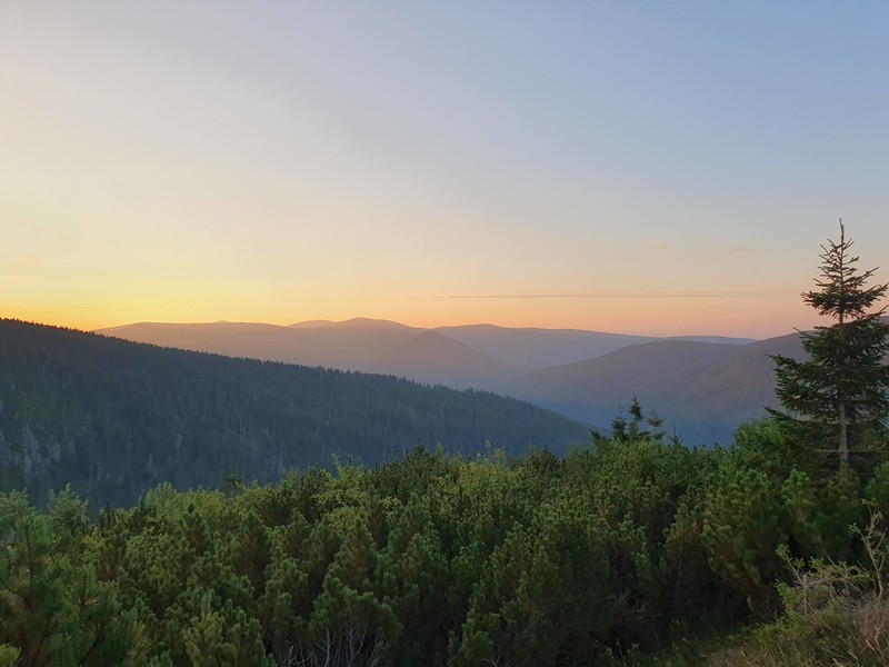 Východ slunce v Krkonoších